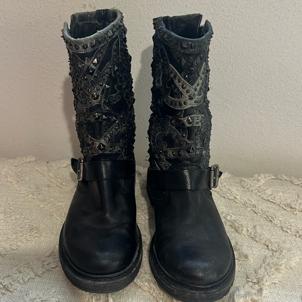 Frye Cut Out Leather Moto Boot